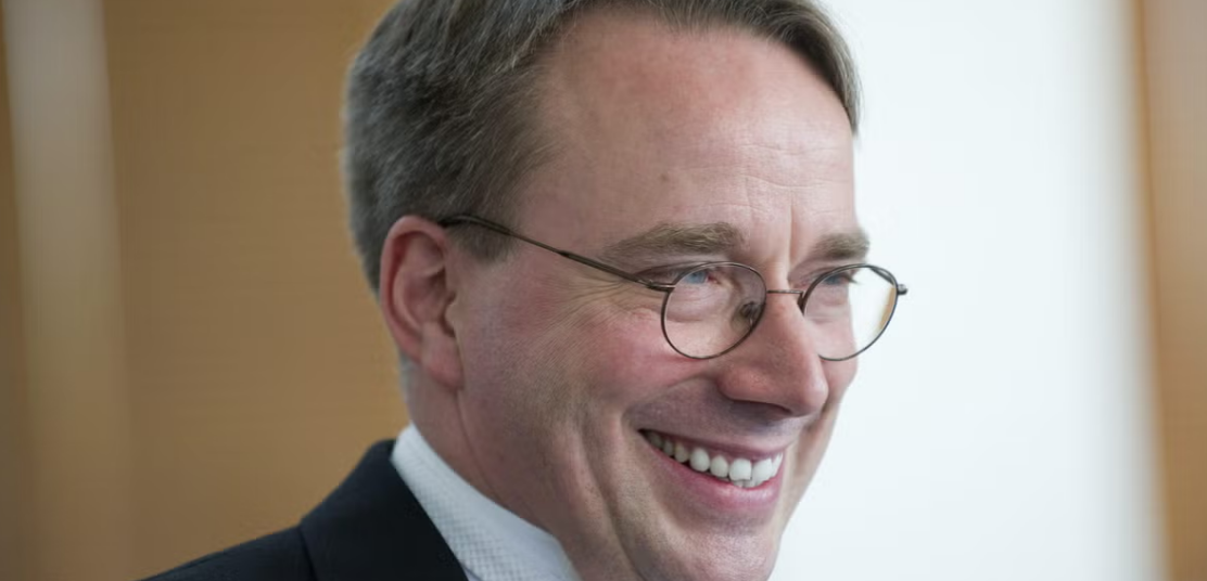 Torvalds Slams Elon Musk