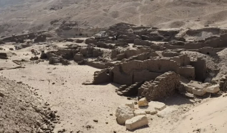 Ancient Egyptian To-Do List Discovered Reveals Daily Life 2,000 Years Ago